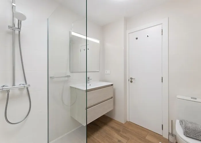 Monarch Playa Blanca (Lanzarote)